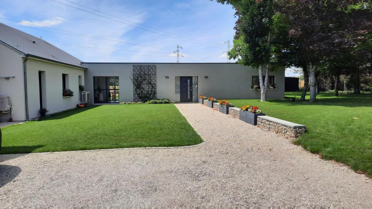 Les Gabions Bed & Breakfast Chaingy Luaran gambar
